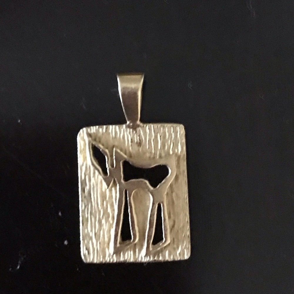 14KT Yellow Gold Chai